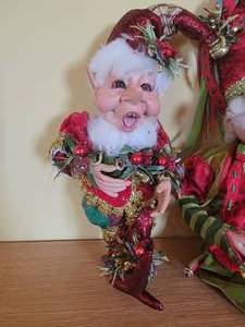 Mark Roberts Christmas Elf with Friends