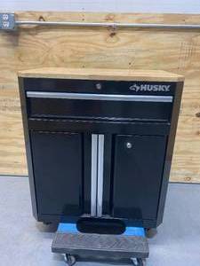 lot 22 image: HUSKY 24-Gauge Steel 1-Drawer 2-Door Garage Base Cabinet in Black (28 in. W x 33 in. H x 18 in. D (fully assembled)