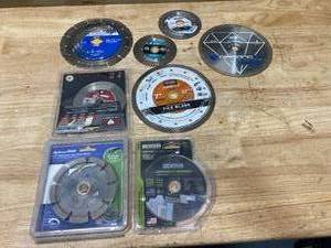 lot 116 image: Lot of Miscellaneous Blades