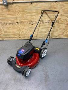 lot 127 image: TORO Recycler 21 in. 60-Volt Lithium-Ion Cordless Battery Walk Behind Push Lawn Mower - 6.0 Ah Battery Included