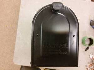 Mapleton black mailbox, New