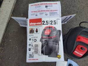 Shop vac 2 gal. wet dry vac