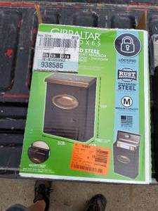 Gibraltar lockable mailbox