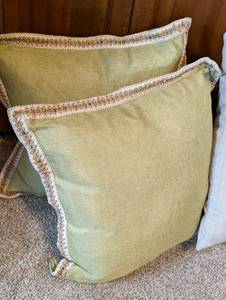 Decorative Accent Pillows