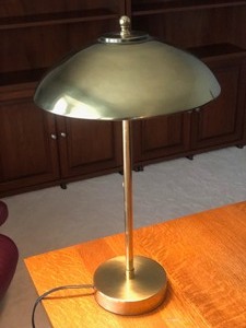 Decorative Den Desk Lamp