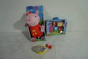 Peppa Pig Toys - Plush, Set