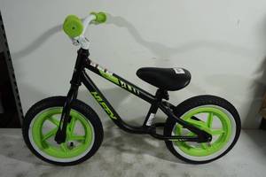 Huffy Lil Cruzer Strider Bicycle