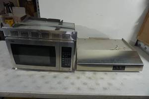 RV Microwave and Range Vent Hood