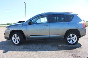 2011 Jeep Compass Sport - 4X4
