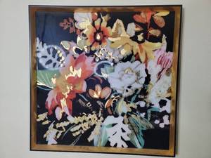 lot 18 image: Fabulous Floral Glass Painting with Gold Accents-28 x 28