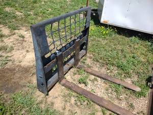 WT 46 Pallet Fork Attachment...