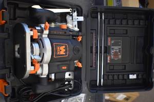 lot 15 image: Electric Router Kit