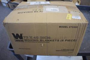 lot 17 image: Furniture Blankets