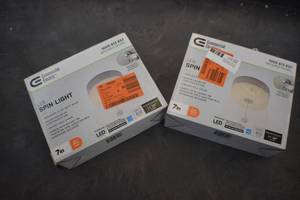 lot 30 image: Spin Lights