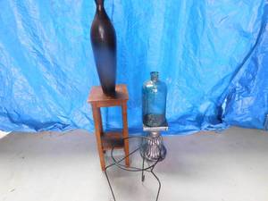 lot 11 image: 3 plant stands & 2 large vases ( 1 metal & 1 glass)