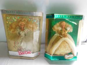 lot 35 image: 1992 & 1994 Happy Holiday barbies