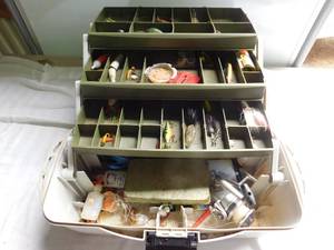 lot 50 image: Tackle box with lures