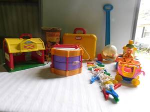 lot 72 image: Little Tikes toys, Fisher price, Lincoln logs and more toys