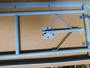 lot 219 image: metal frame table