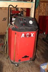 lot 9 image: White Industries DF 2000 Auto Cool X 12V Auto Tool