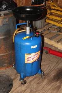 lot 19 image: NAPA 815-5617 Oil Catch Can