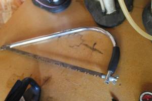 lot 67 image: 22 Bow Saw