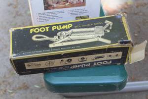 lot 94 image: Foot Pump (in box)
