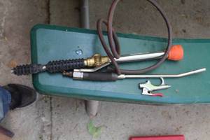 lot 123 image: Lot of (3) Air Hose Attachments