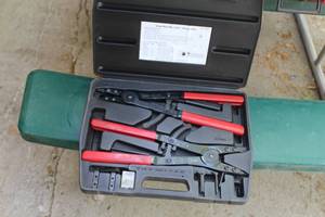 lot 127 image: Heavy Duty Snap Ring Plier Set