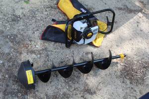 lot 131 image: Jiffy Gas Ice Auger