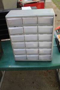 lot 142 image: Parts Organizer Cabinet 18-bin