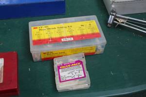 lot 199 image: Vacuum Kit Assortment, Heat Shrink Tubing Kit