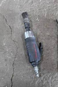 lot 260 image: Snap-on Air Tool