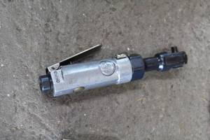 lot 262 image: Chicago Pneumatic CP824 14 Drive Air Ratchet