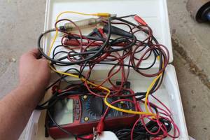 lot 281 image: Matco Tools MDTECHPLUS Multimeter Circuit Tester