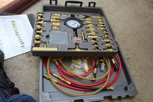 lot 288 image: 6550PRO Fuel Injection Service Kit w Plastic Case