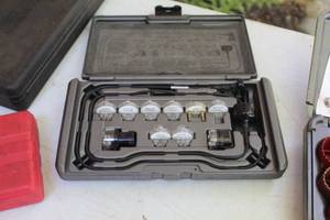 lot 298 image: Noid Lites and IAC Signal Testers w Plastic Case