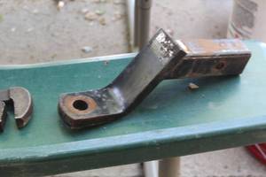 lot 500 image: Hitch Mount