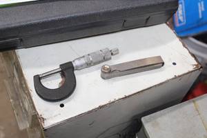 lot 534 image: Micrometer, Feeler Gauge