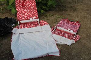 lot 541 image: Lot of (2) Beach Chairs