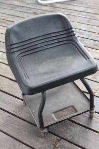 lot 549 image: Rolling Stool