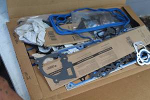 lot 553 image: Intake Manifold Gasket Kit