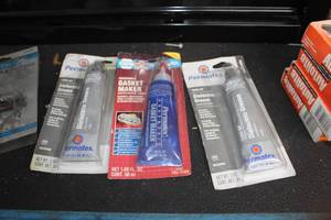 lot 158 image: Lot of (3) Shop Items (New) - Grease & Gasket Maker