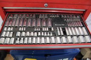 lot 218 image: Hand Tools - Sockets
