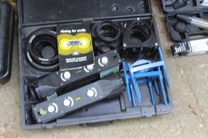 lot 173 image: Hoppy 84A Head Lamp Alignment Tool Kit w Case