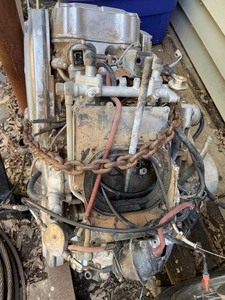 lot 34 image: 1984 Honda Goldwing 1200 cc Engine Plus Front Forks for 