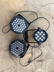 lot 70 image: Elation Stage Light