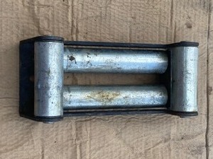 lot 74 image: Winch Fairlead