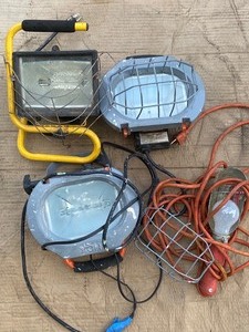 lot 78 image: Work Lights