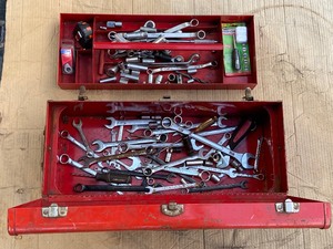 lot 82 image: Tool Box & Tools